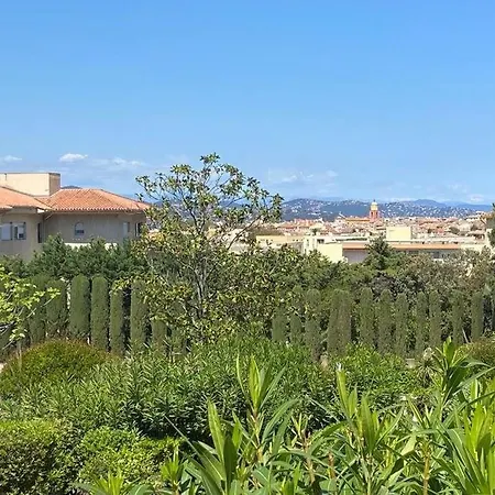 Eden Parc-apartment 5*-swimming-pool-saint-tropez Apartmán *