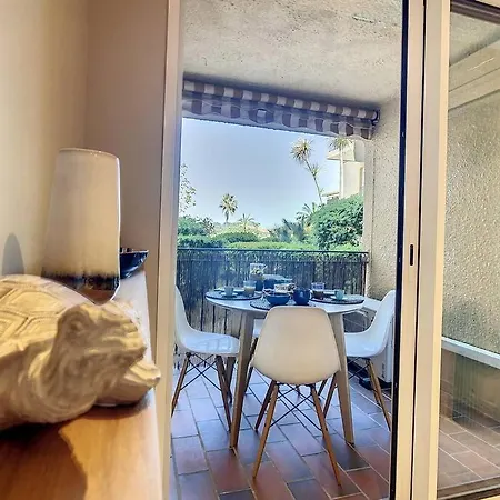 Eden Parc-apartment 5*-swimming-pool-saint-tropez Apartmán